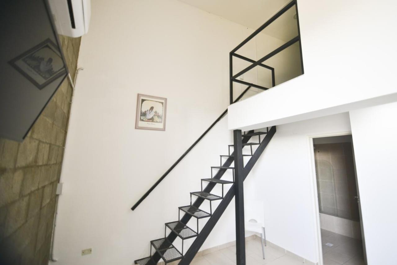 Las Maras Suites Viedma Exterior photo